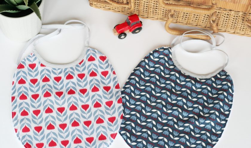 Tuto bavoir bébé avec patron gratuit : Oscar le bavoir - couture pour bébé
